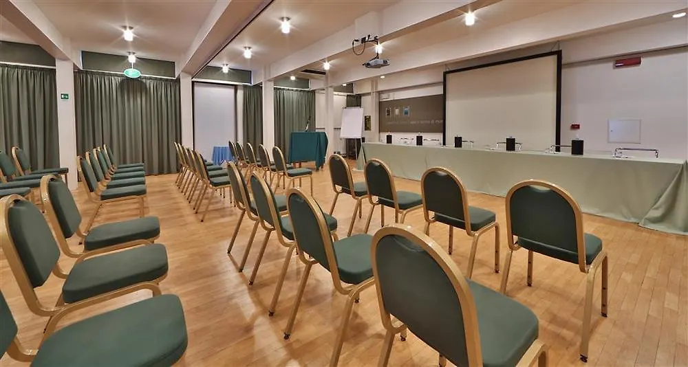 Hotel Delle Rose Terme & Wellnesspa モンティチェッリ・テルメ 4*,  イタリア